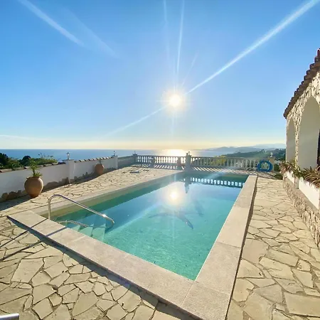 Ariel * Lloret de Mar